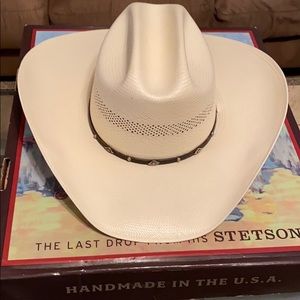 Stetson lobo straw hat